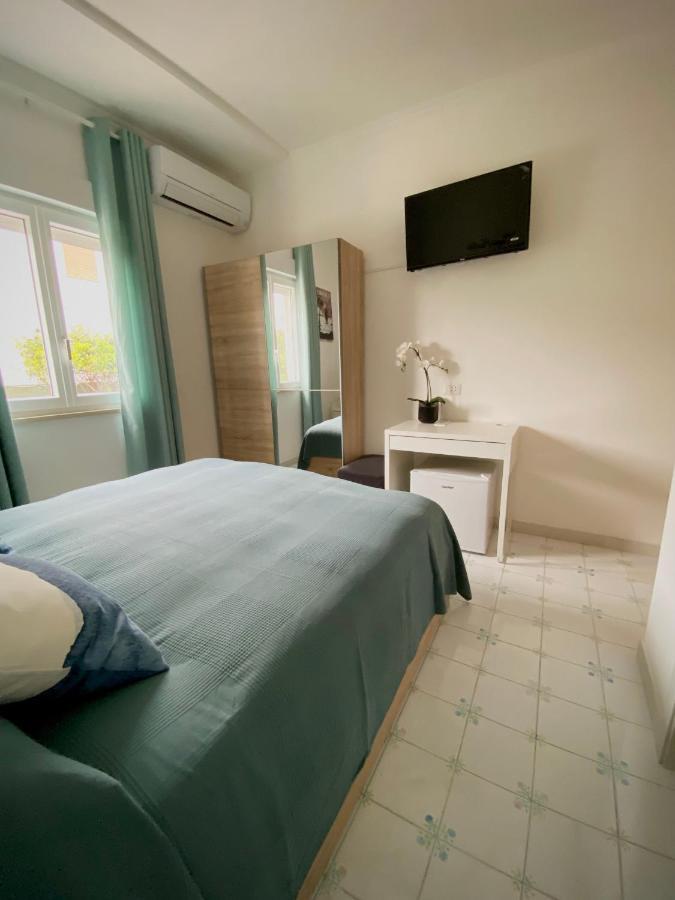 Capri Melody Bed and Breakfast Anacapri  Exteriör bild