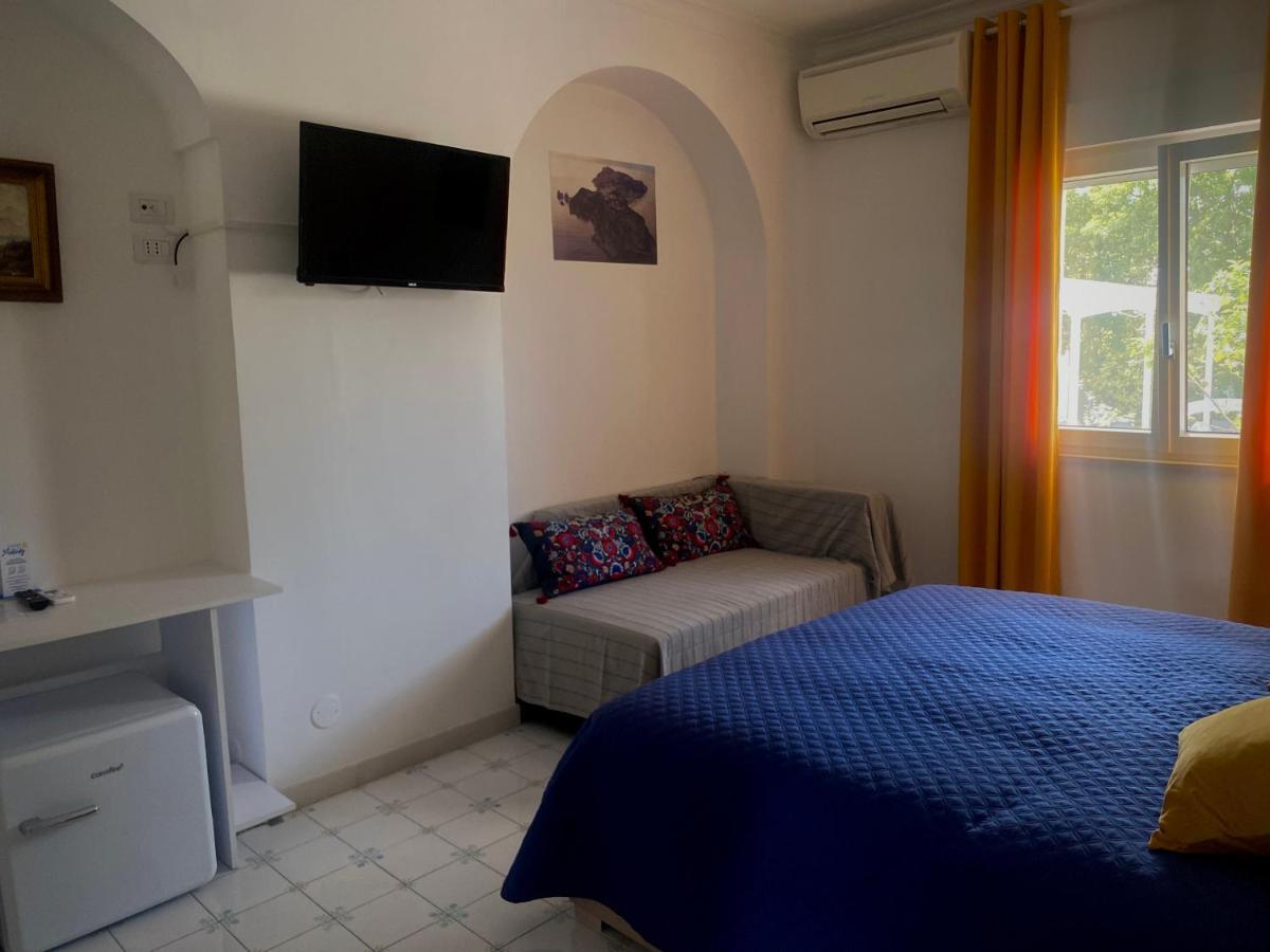 Capri Melody Bed and Breakfast Anacapri  Exteriör bild