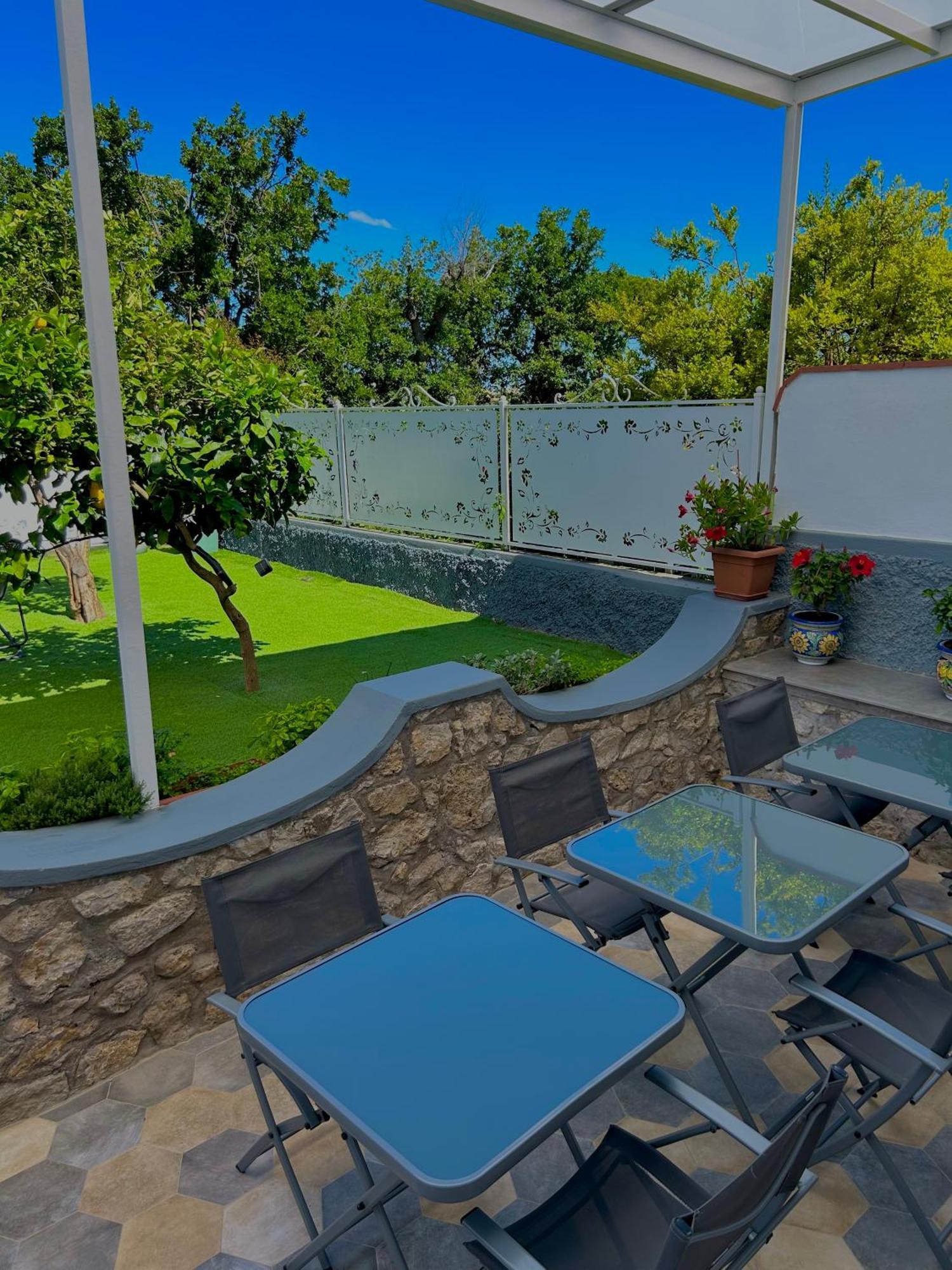 Capri Melody Bed and Breakfast Anacapri  Exteriör bild